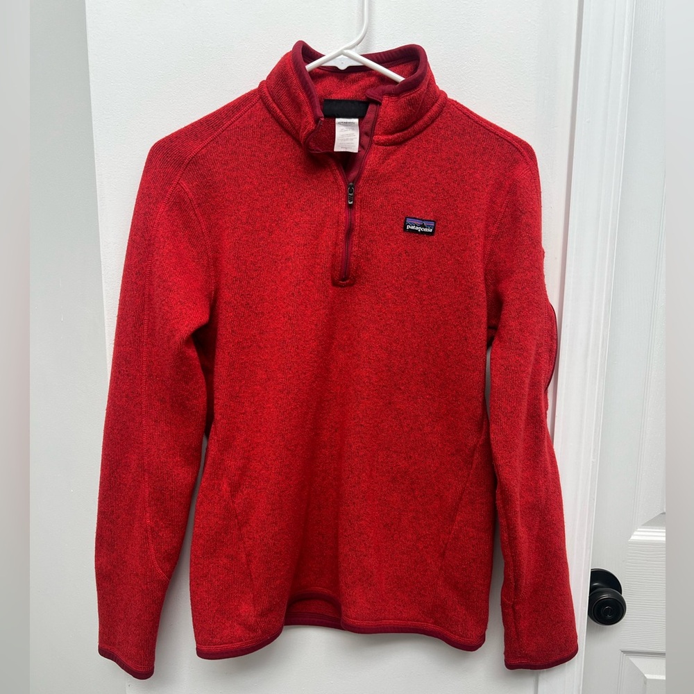 Patagonia Women’s Red Quarter Zip Pullover Sweatshirt Size M